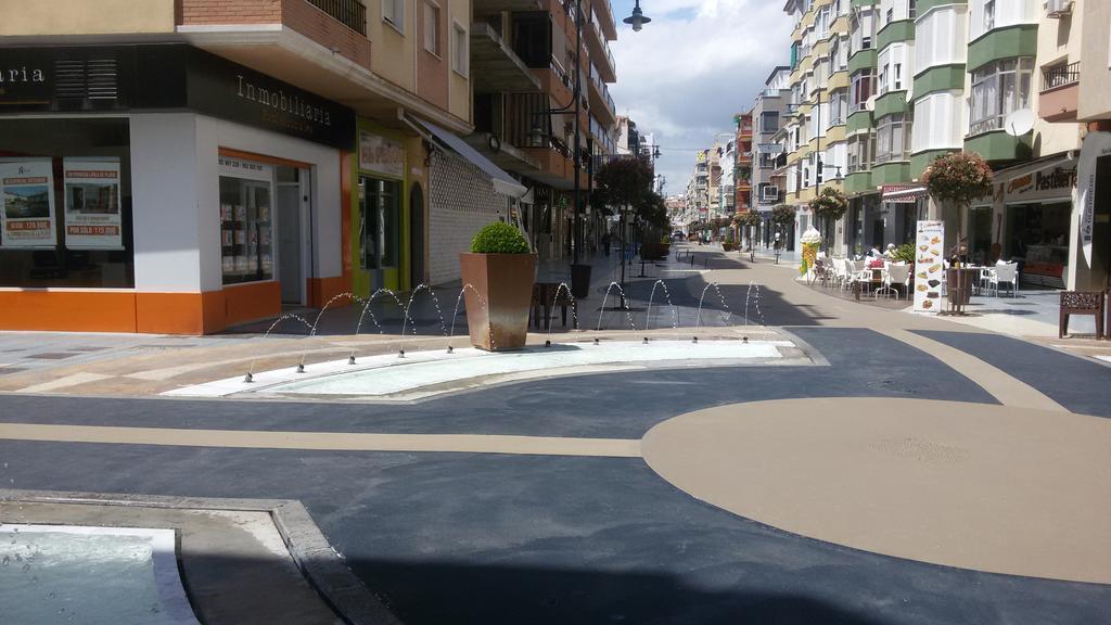 טורה דל מאר Apartamentos Poniente - Mares מראה חיצוני תמונה